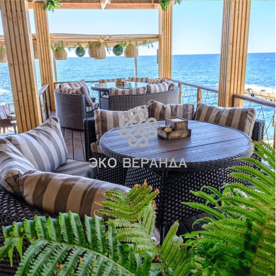 Стол «Ливадия»